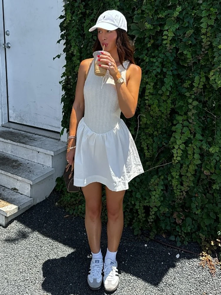 Fantoye Sexy Backless A-line Women Dress White Sleeveless Round Neck Mini Dress Female Summer Loose Casual Streetwear Vestidos
Fantoye Sexy Backless A-line Women Dress White Sleeveless Round Neck Mini Dress Female Summer Loose Casual Streetwear Vestidos