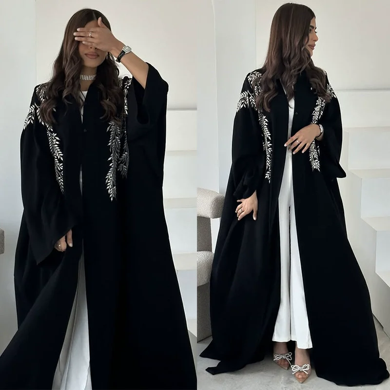 Ramadan Islamic Modest Middle East Saudi Arabia Coat Embroidery Craftsmanship Luxury Fashion Retro Embroidery Abaya Robe
Ramadan Islamic Modest Middle East Saudi Arabia Coat Embroidery Craftsmanship Luxury Fashion Retro Embroidery Abaya Robe
