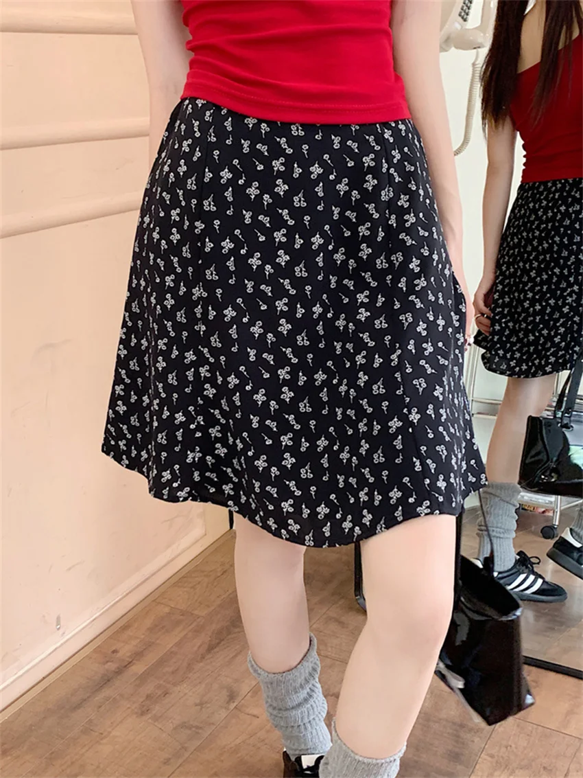 Alien Kitty 2024 Black Women Chic Mid-Length Skirts Florals Sweet Casual A-Line Summer Office Lady High Waist Slim New Gentle
Alien Kitty 2024 Black Women Chic Mid-Length Skirts Florals Sweet Casual A-Line Summer Office Lady High Waist Slim New Gentle