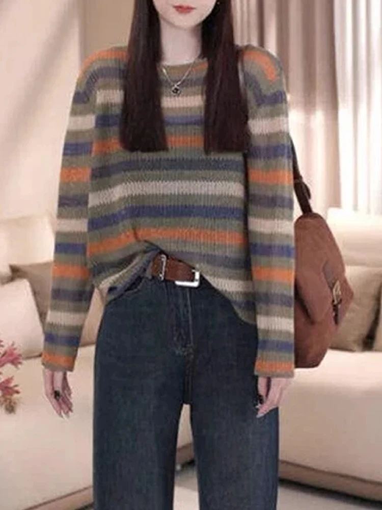Корейский вязаный свитер в полоску с длинными рукавами для женщин: модный, универсальный, осенний, новый, повседневный, свободного кроя, для ежедневной носки
Корейский вязаный свитер в полоску с длинными рукавами для женщин: модный, универсальный, осенний, новый, повседневный, свободного кроя, для ежедневной носки
