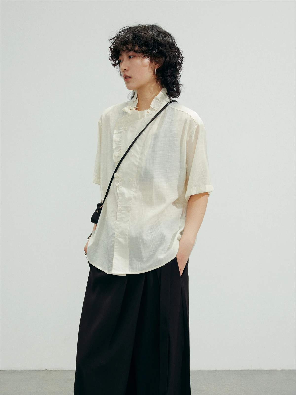 Romantic Lace Trim Short Sleeve Shirt Artistic Summer Fashion Top by SUNYVONNE Unisex Loose Fit Breathable Comfortable
Romantic Lace Trim Short Sleeve Shirt Artistic Summer Fashion Top by SUNYVONNE Unisex Loose Fit Breathable Comfortable