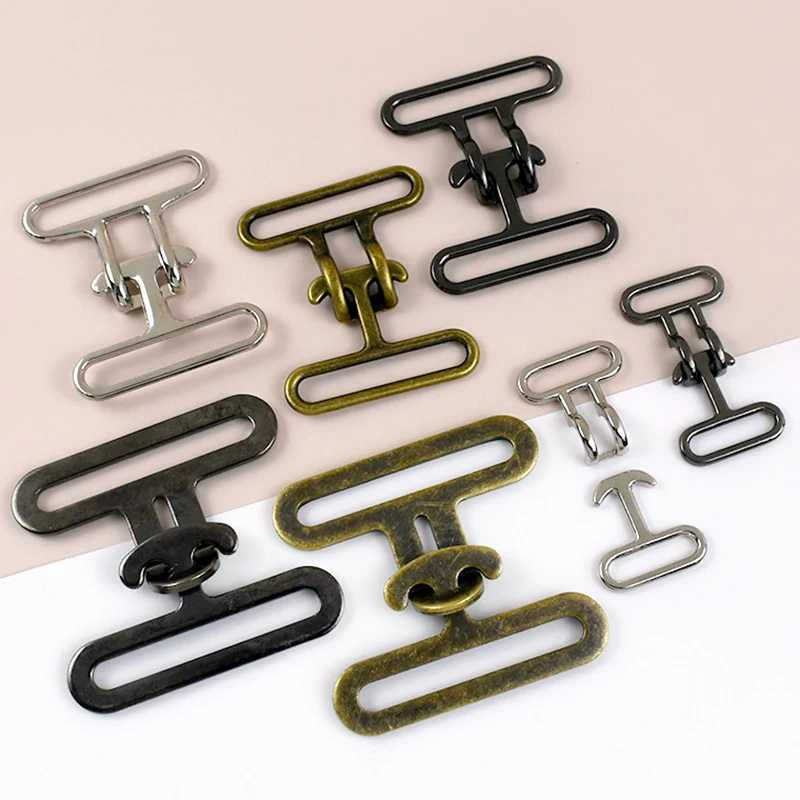 20/40/50mm Metal Belt Buckles for Man Webbing Waistband Hasp Hook Bag Strap Carabiner Clips Hanger Clasp Hardware Accessories
20/40/50mm Metal Belt Buckles for Man Webbing Waistband Hasp Hook Bag Strap Carabiner Clips Hanger Clasp Hardware Accessories