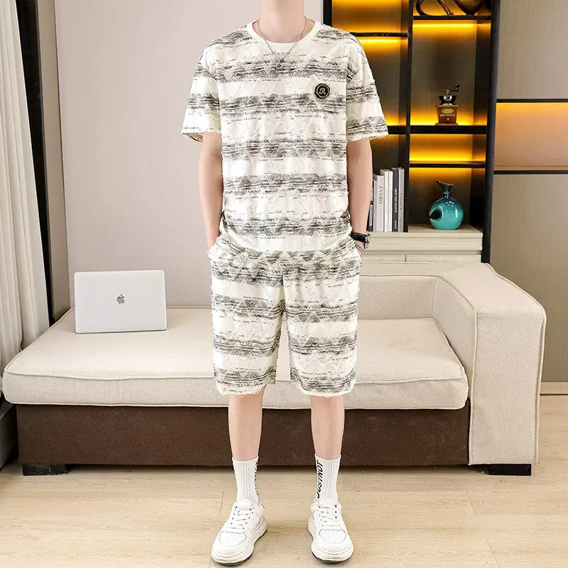 Summer Short Sleeve Set Men's Thin round Neck T-Shirt Hong Kong Style Two-Piece Thin Versatile Handsome Body Shirt Five-Quart...
Summer Short Sleeve Set Men's Thin round Neck T-Shirt Hong Kong Style Two-Piece Thin Versatile Handsome Body Shirt Five-Quart...