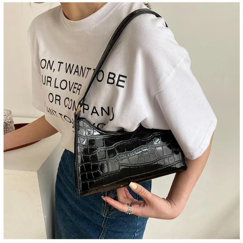 Fashion PU Leather Bags for Women Alligator Pattern Armpit Handbag Female Small Underarm Messenger Bag Purses and Handbags
Fashion PU Leather Bags for Women Alligator Pattern Armpit Handbag Female Small Underarm Messenger Bag Purses and Handbags