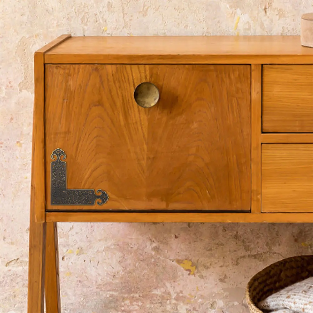 2Pcs Copper Corner Protectors Brass Edge Furniture Decorative Corner Guards Cabinet Protectors
2Pcs Copper Corner Protectors Brass Edge Furniture Decorative Corner Guards Cabinet Protectors