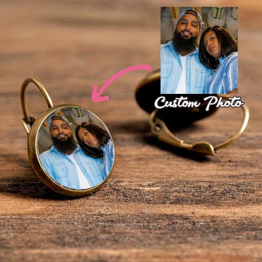 3 pairs/ Bag Customized vintage photo earrings with simple and sublimated heat transfer printing memory gift
3 pairs/ Bag Customized vintage photo earrings with simple and sublimated heat transfer printing memory gift