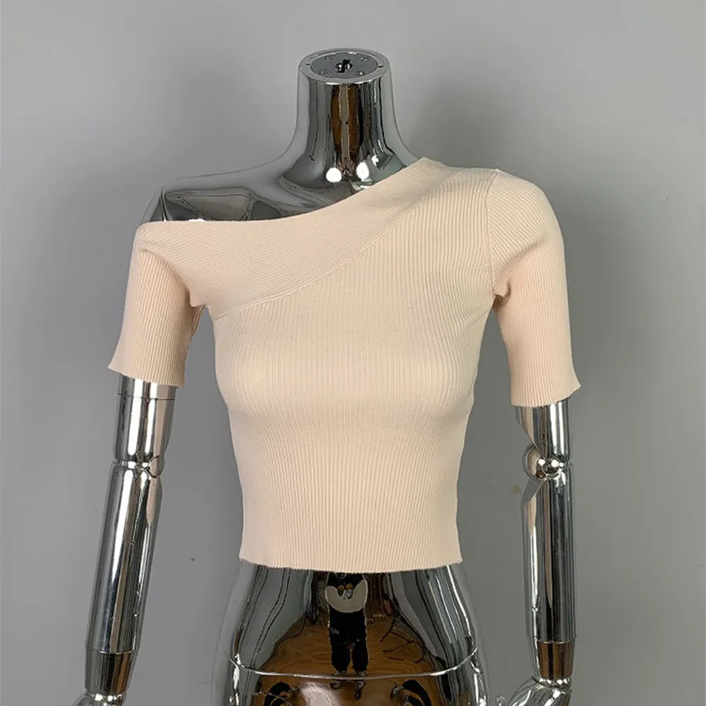 Women Summer Square Collar Solid Casual Top Beach Short Sleeve Knitted Tops Slim Y2K Shirts Tee Spring Female New 2025
Women Summer Square Collar Solid Casual Top Beach Short Sleeve Knitted Tops Slim Y2K Shirts Tee Spring Female New 2025