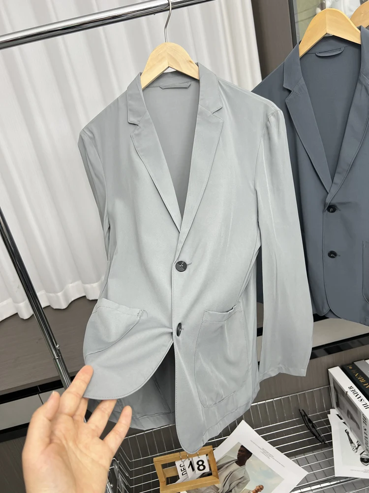 High-End Cool Fabric Men's Lightweight Casual Suit Jaet Breathable Sun Protection Spring Summer Faion Trend Loose Fit
High-End Cool Fabric Men's Lightweight Casual Suit Jaet Breathable Sun Protection Spring Summer Faion Trend Loose Fit