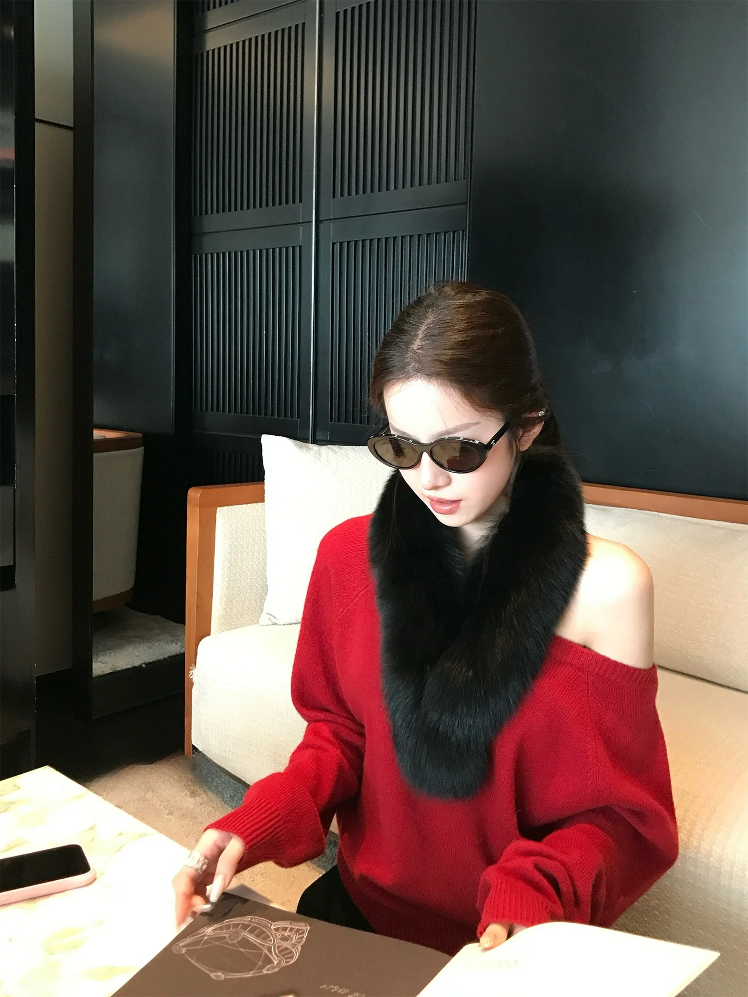 Superniniyy Festive Atmosphere 100 Wool One Shoulder Sweater Slimming White Enhancing Red Color Long Sleeve Women's Knitwear
Superniniyy Festive Atmosphere 100 Wool One Shoulder Sweater Slimming White Enhancing Red Color Long Sleeve Women's Knitwear