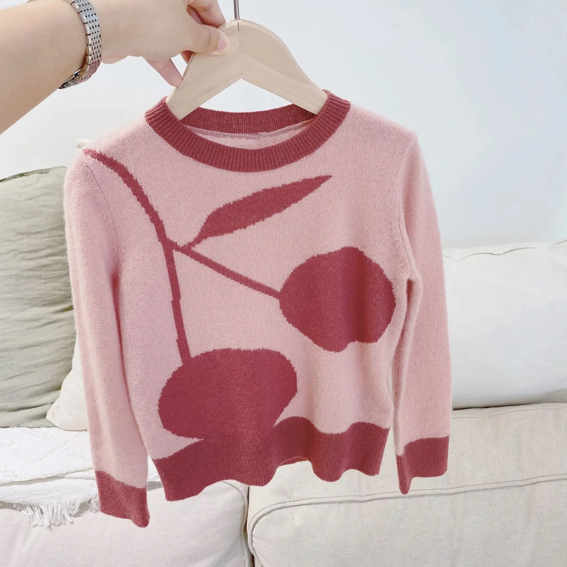 baby girl clothes Girls sweater cherry pattern cotton wool knitted warm girls sweaters
baby girl clothes Girls sweater cherry pattern cotton wool knitted warm girls sweaters