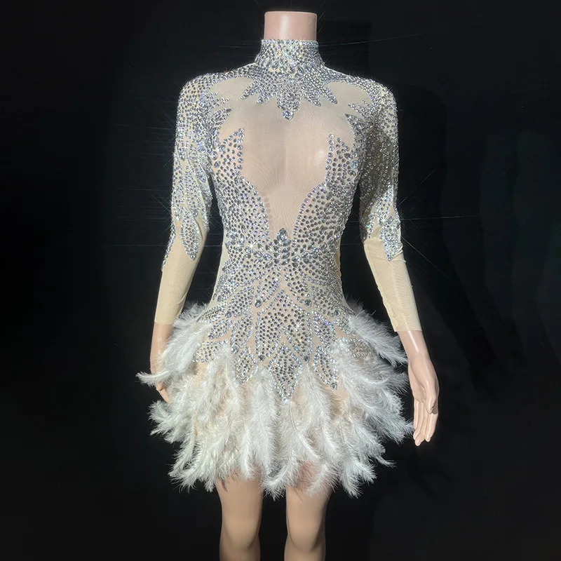 Summer Diamond Feather Ball Dance School Performance Talent Music Festival Singer Uniform Birthday Party Vestidos Festa Luxuosos
Summer Diamond Feather Ball Dance School Performance Talent Music Festival Singer Uniform Birthday Party Vestidos Festa Luxuosos