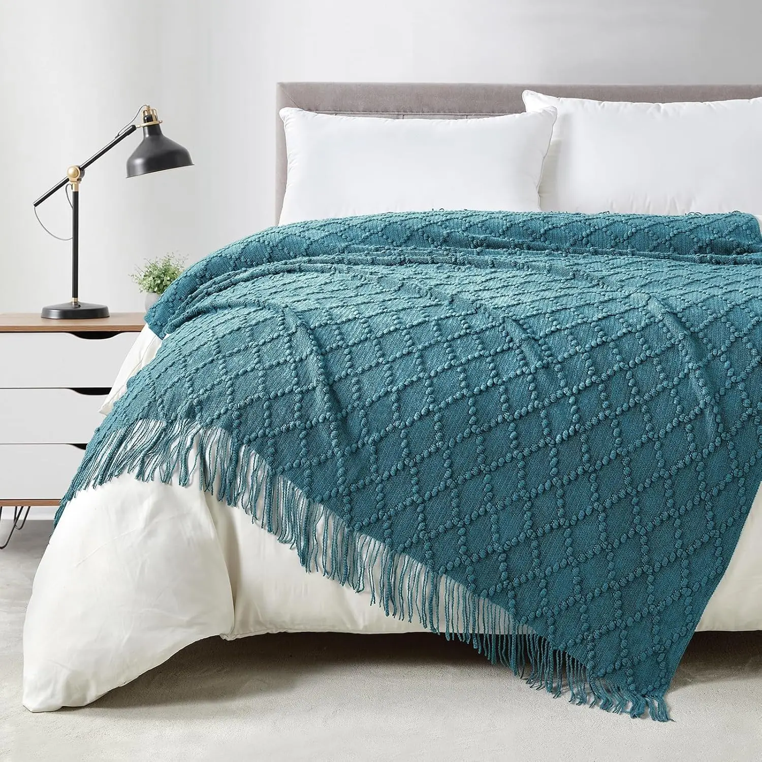 Бирюзовое одеяло 50X70 Hes Jacquard Argyle, текстурированное однотонное мягкое одеяло и одеяла для дивана или кровати, вязаное декоративное одеяло
Бирюзовое одеяло 50X70 Hes Jacquard Argyle, текстурированное однотонное мягкое одеяло и одеяла для дивана или кровати, вязаное декоративное одеяло