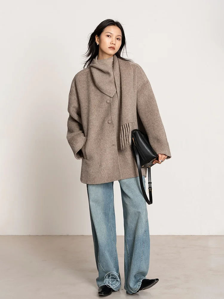 Двусторонняя шерстяная куртка-пальто средней длины для женщин, цвет кэмел, с тибетской шерстью, повседневный стиль, ленивый шик
Двусторонняя шерстяная куртка-пальто средней длины для женщин, цвет кэмел, с тибетской шерстью, повседневный стиль, ленивый шик