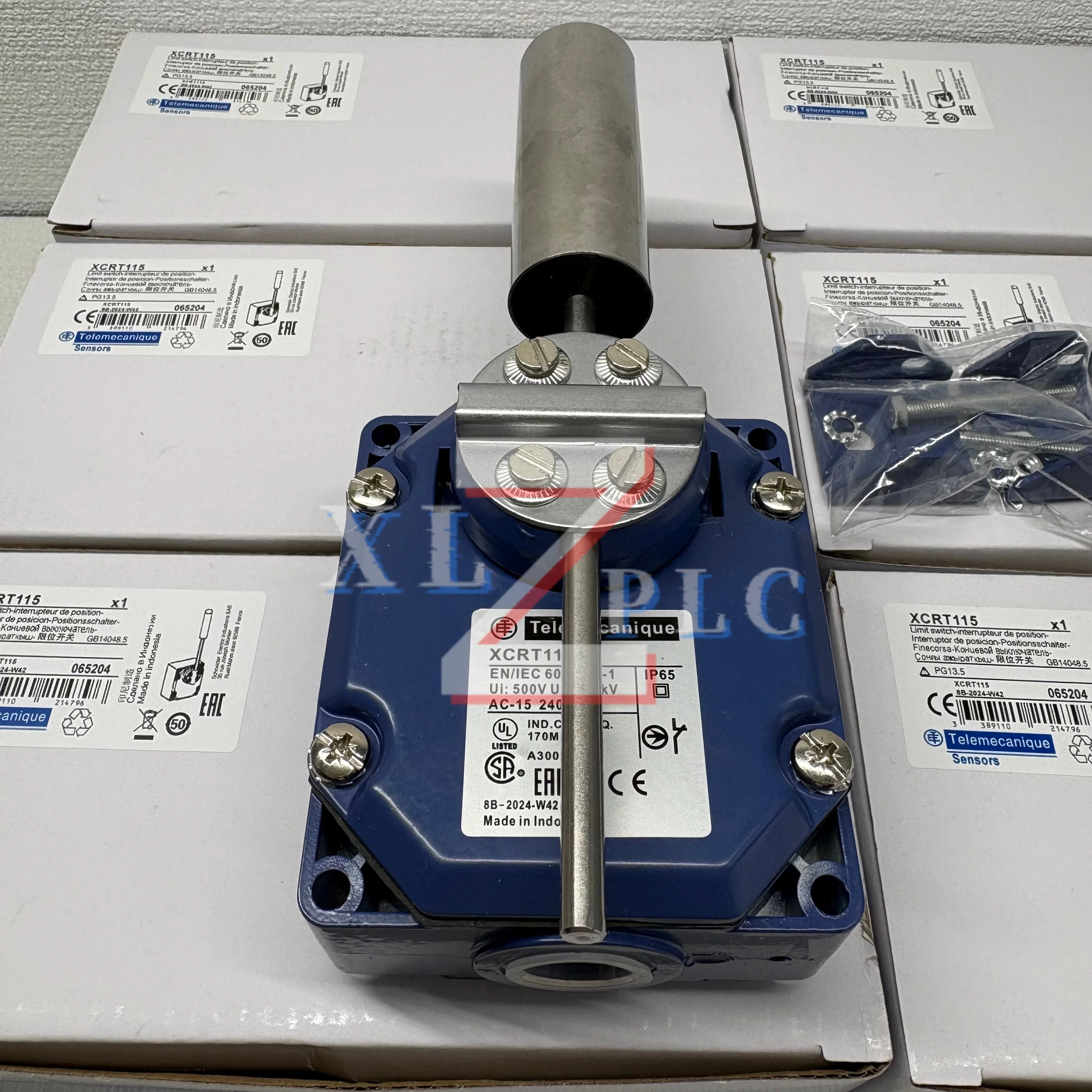 XCRT115 Limit switch new in box XCRT115
XCRT115 Limit switch new in box XCRT115