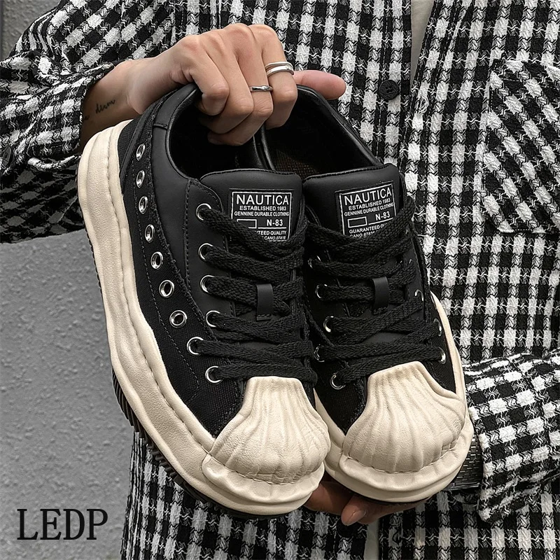 LEDP Vulcanized Shoes Men 2025 New Niche Design Korean Version Increase Thick Soles Dissolve Sports Leisure Lace-up Board Shoes
LEDP Vulcanized Shoes Men 2025 New Niche Design Korean Version Increase Thick Soles Dissolve Sports Leisure Lace-up Board Shoes