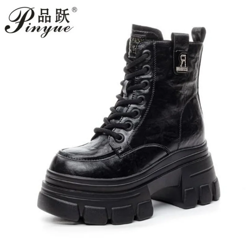 9cm Women's High Platform Motorcycles Genuine leather Boots Wedge Heels Warm Ankle Boots Chunky Sneakers Autumn Leather boots
9cm Women's High Platform Motorcycles Genuine leather Boots Wedge Heels Warm Ankle Boots Chunky Sneakers Autumn Leather boots