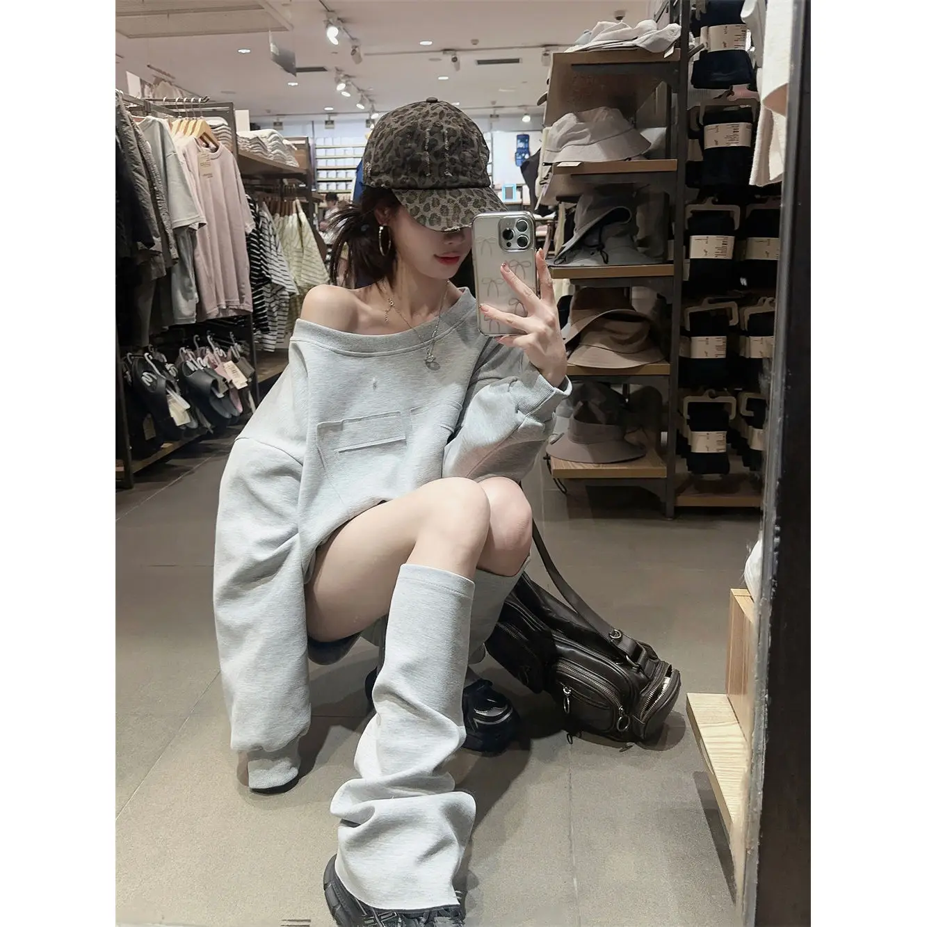Women'S Sweatshirts Shoujo Clothes Spliced Brown Yellow Pocket-Designed Gentle Girl Cerulean Green Lace Young Ruffled Grey Fiber
Women'S Sweatshirts Shoujo Clothes Spliced Brown Yellow Pocket-Designed Gentle Girl Cerulean Green Lace Young Ruffled Grey Fiber