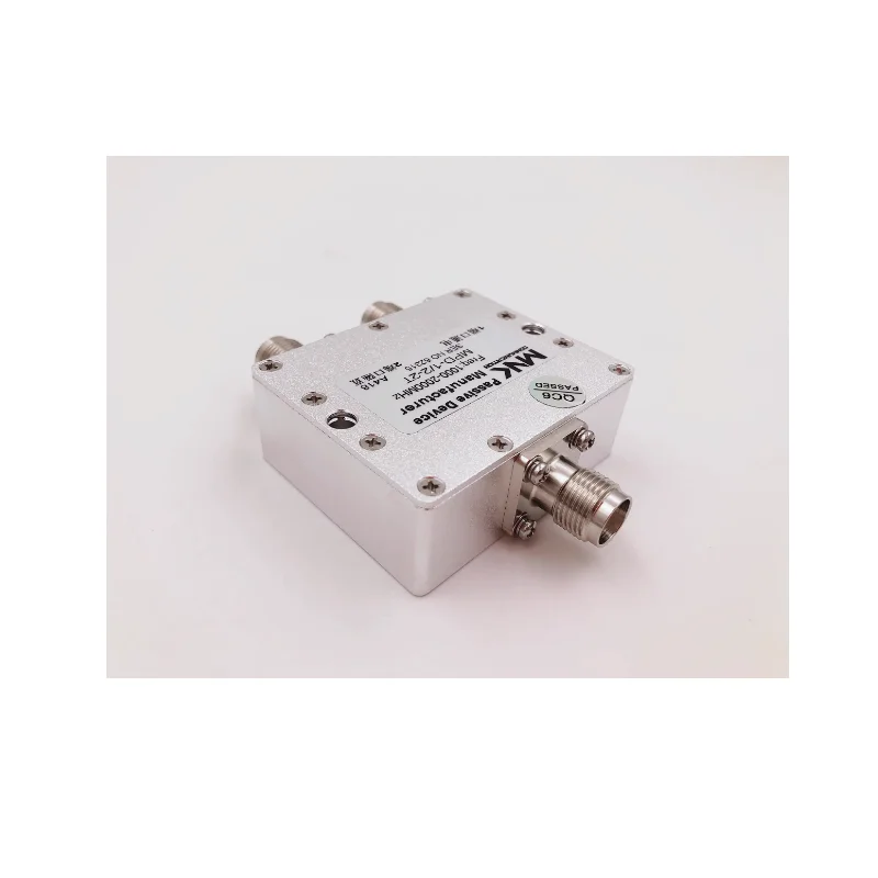 Головка TNC RF 1000-1700 МБ DGNSSGPS Специальный распределитель с двойным разделением мощности 1-1,7 ГБ
Головка TNC RF 1000-1700 МБ DGNSSGPS Специальный распределитель с двойным разделением мощности 1-1,7 ГБ