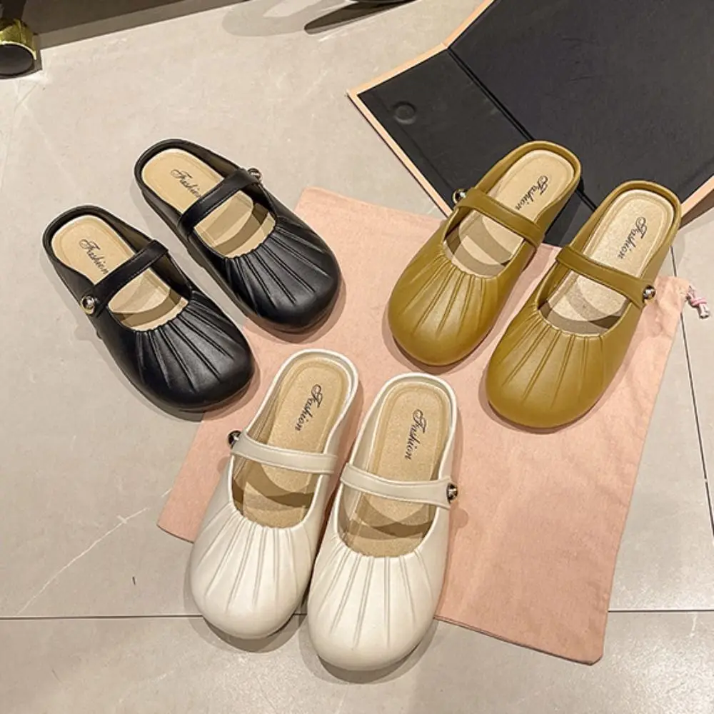 Elegant Anti Slip Flat Slippers Women Sweet PVC Slides Sandals Casual Soft Soled PU Leather Slippers Summer
Elegant Anti Slip Flat Slippers Women Sweet PVC Slides Sandals Casual Soft Soled PU Leather Slippers Summer