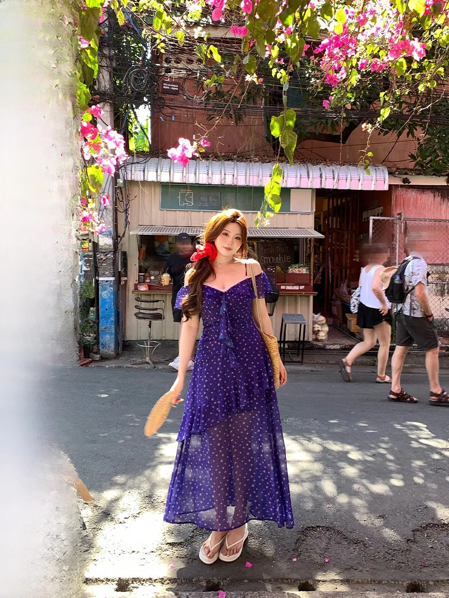 Romantic Style Floral Print Maxi Dress Women's plus Size Empire Waist Strapless Skirt Casual Summer Spring Vacation Gown
Romantic Style Floral Print Maxi Dress Women's plus Size Empire Waist Strapless Skirt Casual Summer Spring Vacation Gown