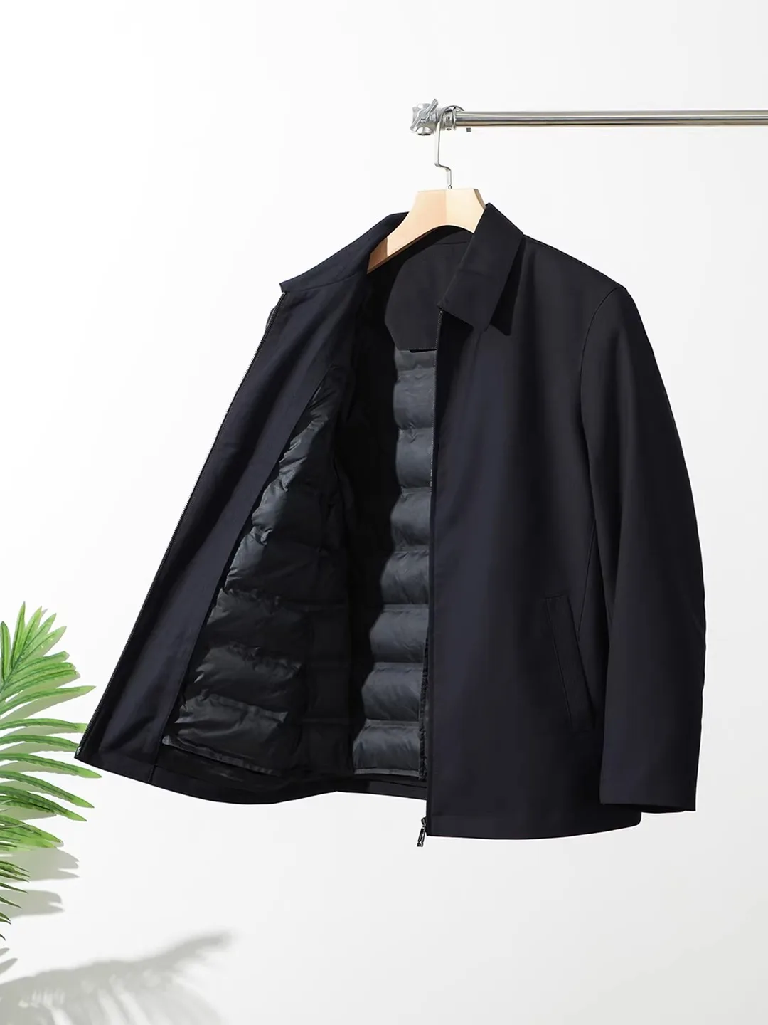 Мужская пуховая куртка с 90% гусиным пухом, со съемной внутренней подкладкой, повседневный кардиган, осенне-зимнее пальто, теплое, с длинными рукавами, на молнии
Мужская пуховая куртка с 90% гусиным пухом, со съемной внутренней подкладкой, повседневный кардиган, осенне-зимнее пальто, теплое, с длинными рукавами, на молнии