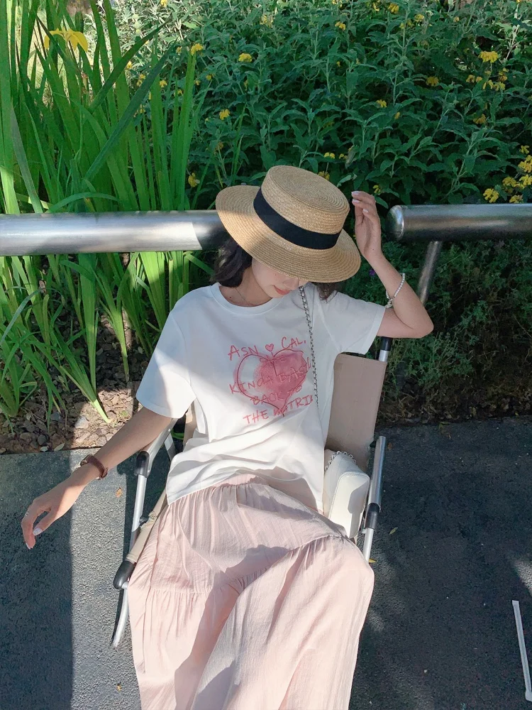 Yang Bubble White Letter Heart Embroidery T-irt Women's Loose Fit Casual Sle Summer New Arrival Versatile Slimming Top
Yang Bubble White Letter Heart Embroidery T-irt Women's Loose Fit Casual Sle Summer New Arrival Versatile Slimming Top