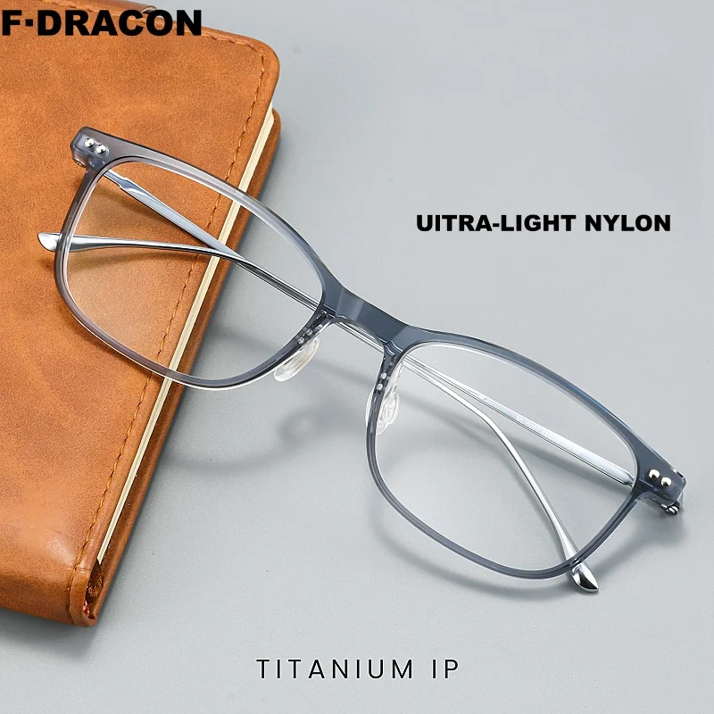 Ultra Light Nylon 8.4g Eyeglass Frame Large Square Men's And Women's Eyeglass Frame Business Optics Prescription Frame ML007D
Ultra Light Nylon 8.4g Eyeglass Frame Large Square Men's And Women's Eyeglass Frame Business Optics Prescription Frame ML007D