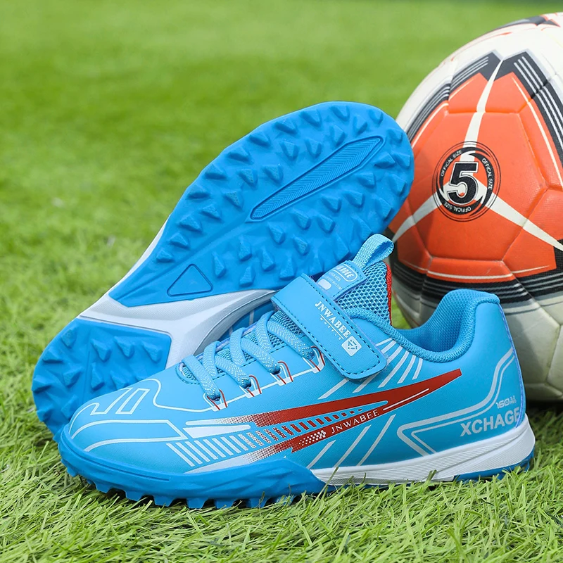 Childrens Professional Turf Soccer Shoes Sports Fitness Soccer Shoes TF Lightweight Breathable Mens And Womens Training Shoes
Childrens Professional Turf Soccer Shoes Sports Fitness Soccer Shoes TF Lightweight Breathable Mens And Womens Training Shoes