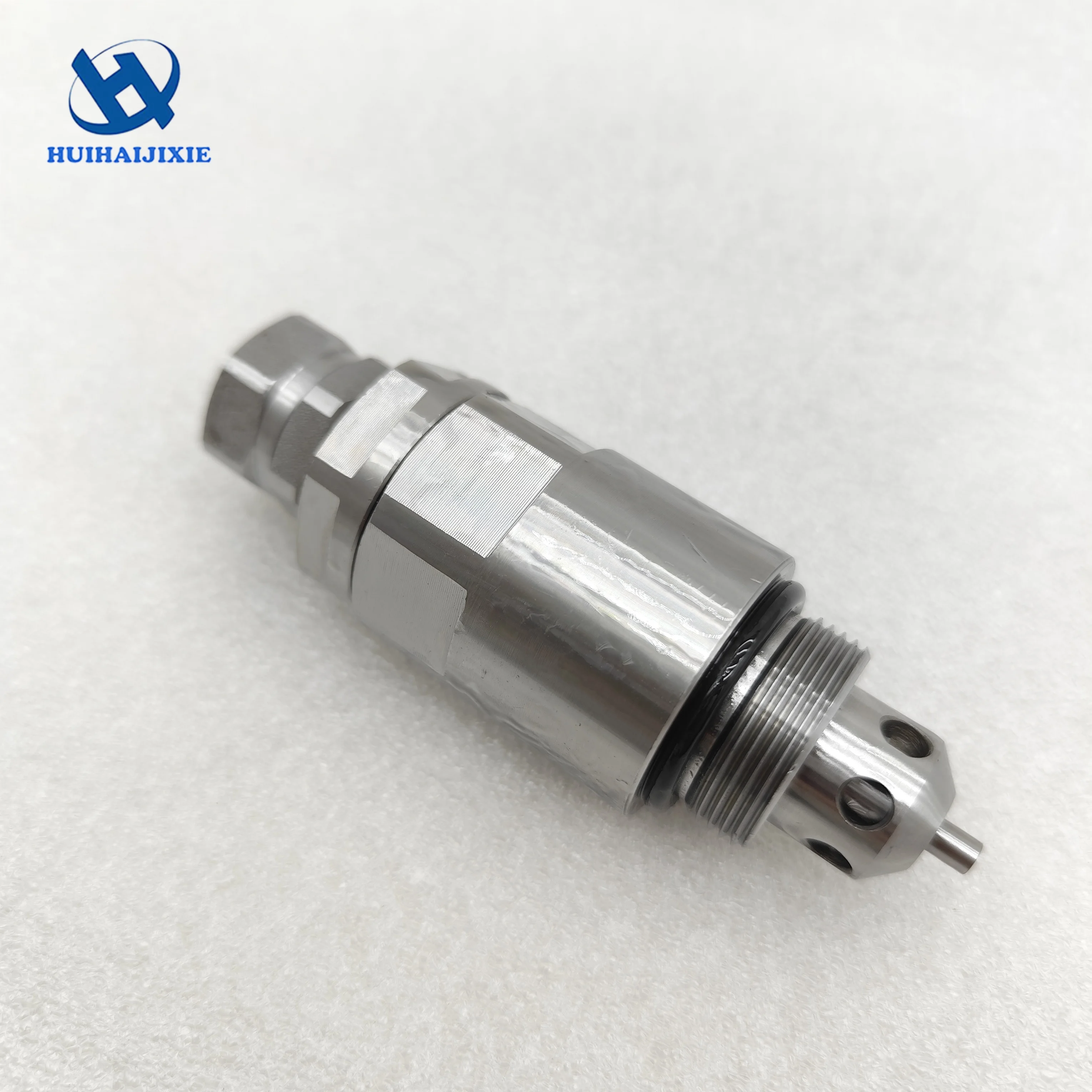 Construction machinery Parts 723-90-61600 7239061600 Suction Relief Valve For Komatsu PC200-8 PC200-7
Construction machinery Parts 723-90-61600 7239061600 Suction Relief Valve For Komatsu PC200-8 PC200-7