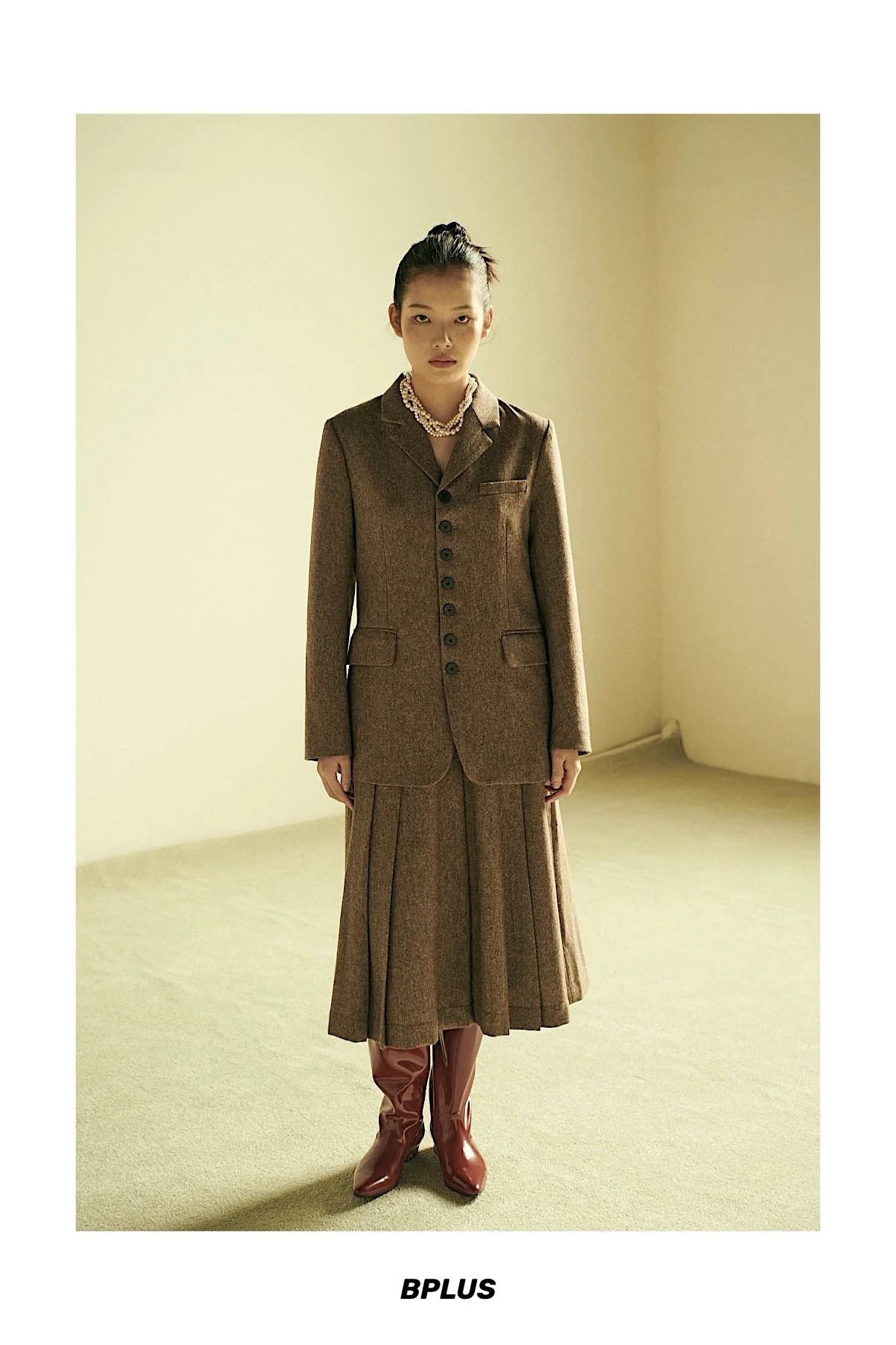 BPLUS Independent Design Ivy aduate Coffee Brown Woolen Tweed Multi-Bule Suit Skirt Original Design Long Sve Midi Skirt
BPLUS Independent Design Ivy aduate Coffee Brown Woolen Tweed Multi-Bule Suit Skirt Original Design Long Sve Midi Skirt