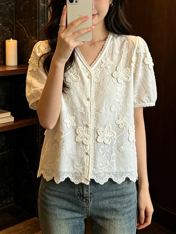 plus Size Slimming Korean Style Embroidered Lace Hem 3D Shoulder Blouse Summer Fashion Women's Shirt V Neck Short Sleeve
plus Size Slimming Korean Style Embroidered Lace Hem 3D Shoulder Blouse Summer Fashion Women's Shirt V Neck Short Sleeve