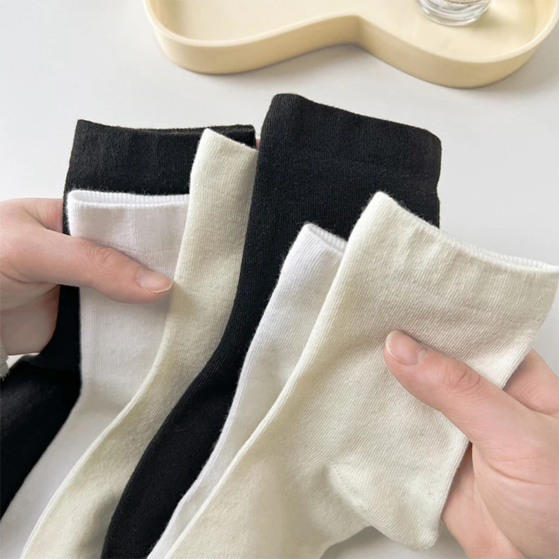 3/5/10 Pairs Winter Women Solid Stacked Socks Simple Comfortable Casual Versatile Calf Socks 3 Color Fashion Street Short Socks
3/5/10 Pairs Winter Women Solid Stacked Socks Simple Comfortable Casual Versatile Calf Socks 3 Color Fashion Street Short Socks