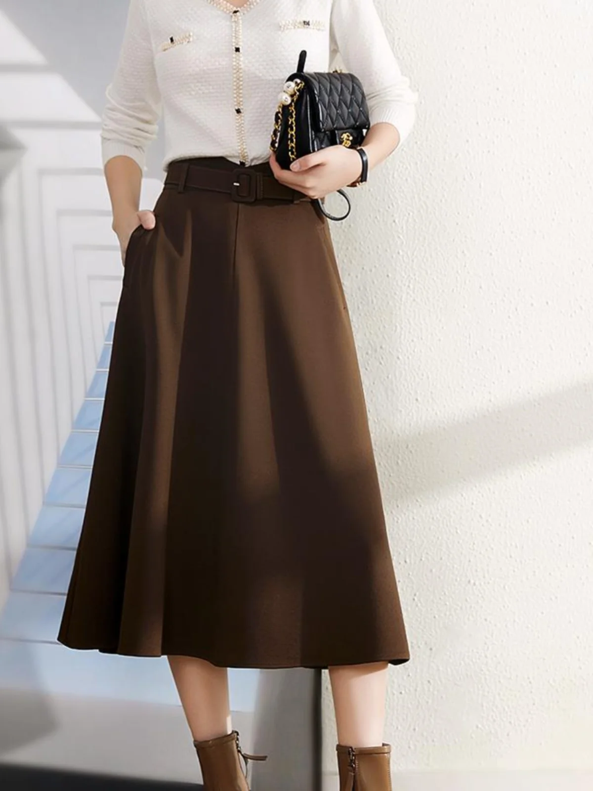 Юбка миди Chen Yun с завышенной талией, весенняя новинка, облегающая, А-силуэт, юбка-парасолька, художественная, элегантная
Юбка миди Chen Yun с завышенной талией, весенняя новинка, облегающая, А-силуэт, юбка-парасолька, художественная, элегантная