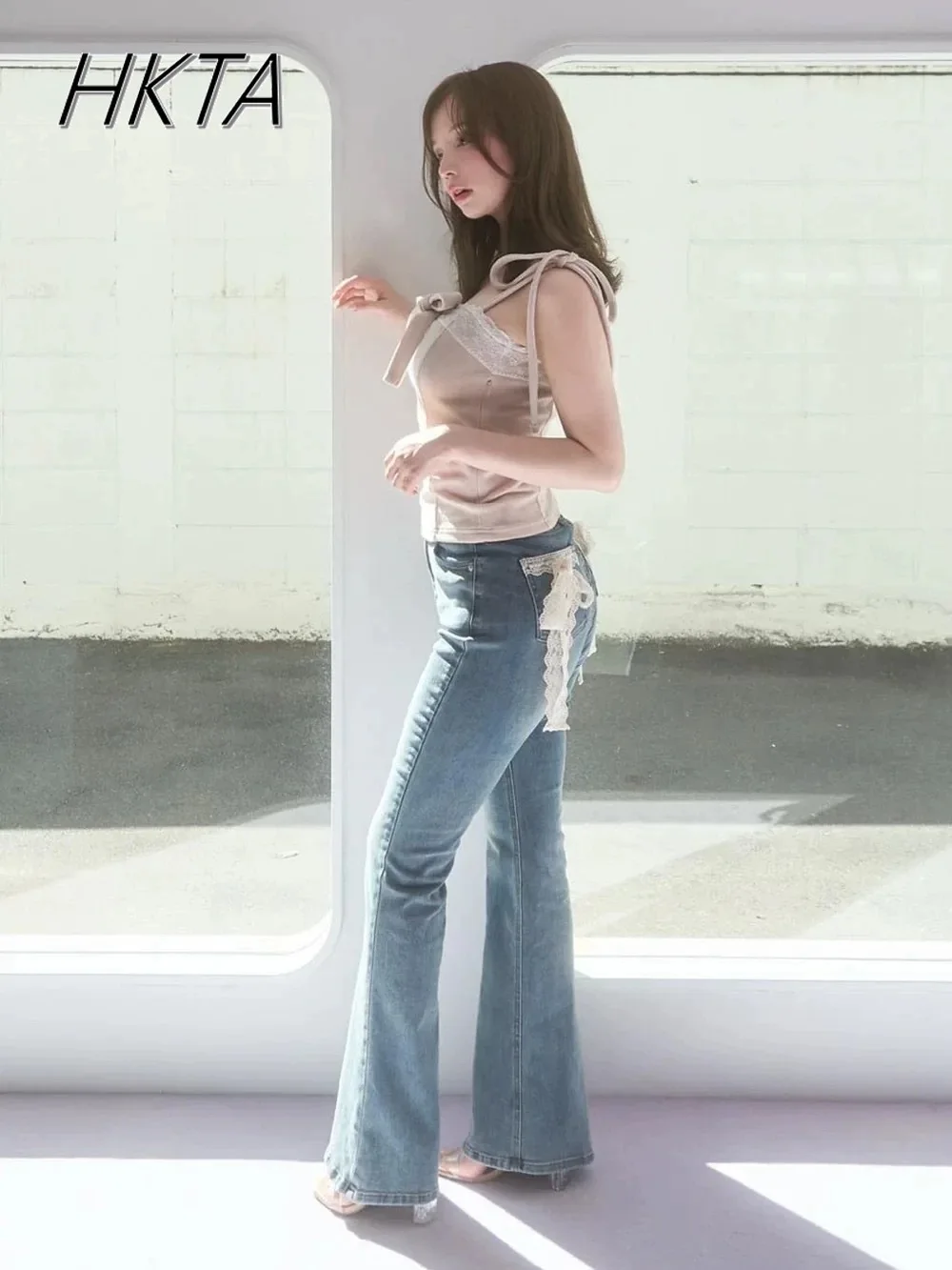 2025 Spring Summer Japanese Niche Lace Bow High Waist Jeans Women Blue Flared Denim Pants Versatile Elastic Long Trousers Girls
2025 Spring Summer Japanese Niche Lace Bow High Waist Jeans Women Blue Flared Denim Pants Versatile Elastic Long Trousers Girls