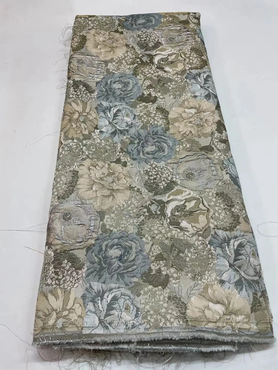 Blue African Jacquard Lace Fabric Nigerian French Tulle Lace High Quality Brocade Lace Fabric For Wedding Party Dress PJK22166
Blue African Jacquard Lace Fabric Nigerian French Tulle Lace High Quality Brocade Lace Fabric For Wedding Party Dress PJK22166