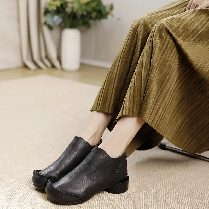 Birkuir Thick Heel Ankle Boots For Women Back Zip Genuine Leather Luxury Short Boots Ladies Soft Soles Woman Boots Big Size 41
Birkuir Thick Heel Ankle Boots For Women Back Zip Genuine Leather Luxury Short Boots Ladies Soft Soles Woman Boots Big Size 41