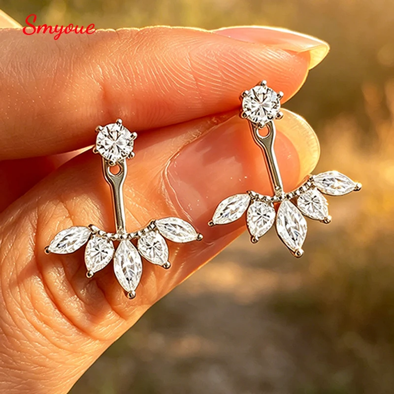 Smyoue Trendy Full Moissanite Stud Earrings for Women Elegant Wedding Engagement Lab Diamond Ear Pure 925 Silver Jewelry Gifts
Smyoue Trendy Full Moissanite Stud Earrings for Women Elegant Wedding Engagement Lab Diamond Ear Pure 925 Silver Jewelry Gifts