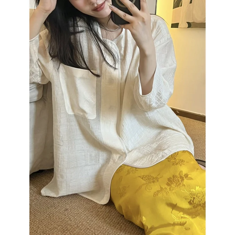 New Chinese Oriental Beauty Jacquard Pocket Chinese Shirt Morning Gown/Light Jacket Shirt Sun Protection
New Chinese Oriental Beauty Jacquard Pocket Chinese Shirt Morning Gown/Light Jacket Shirt Sun Protection