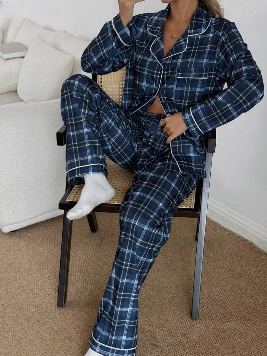 Womens Plaid Print Button-Up Pajama Set Long Sleeve Sleepwear Winter
Womens Plaid Print Button-Up Pajama Set Long Sleeve Sleepwear Winter