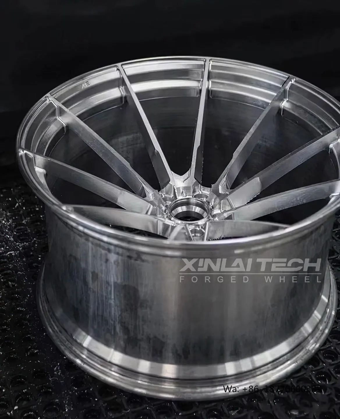 XL 1-piece Forged Deep Concave Aluminum Wheels 17-22 Inch 5x112 5x120 5x130 for Porsche Audi BMW Mercedes AMG Car Rims
XL 1-piece Forged Deep Concave Aluminum Wheels 17-22 Inch 5x112 5x120 5x130 for Porsche Audi BMW Mercedes AMG Car Rims