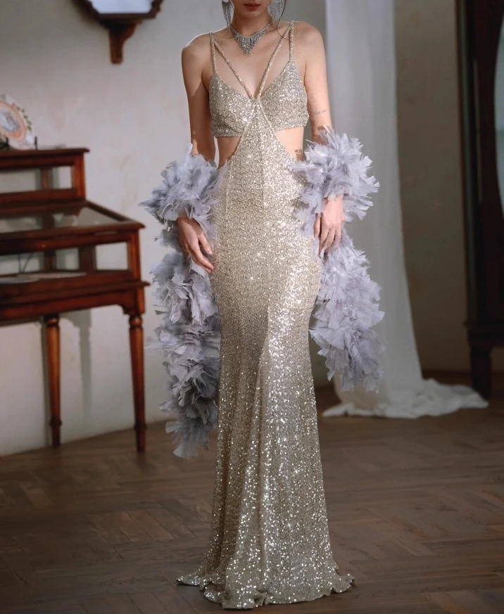 Платье с лямкой на шее и вышивкой блестками, женское платье без рукавов с вырезами макси, Vestidos, облегающее вечернее элегантное длинное платье для женщин
Платье с лямкой на шее и вышивкой блестками, женское платье без рукавов с вырезами макси, Vestidos, облегающее вечернее элегантное длинное платье для женщин