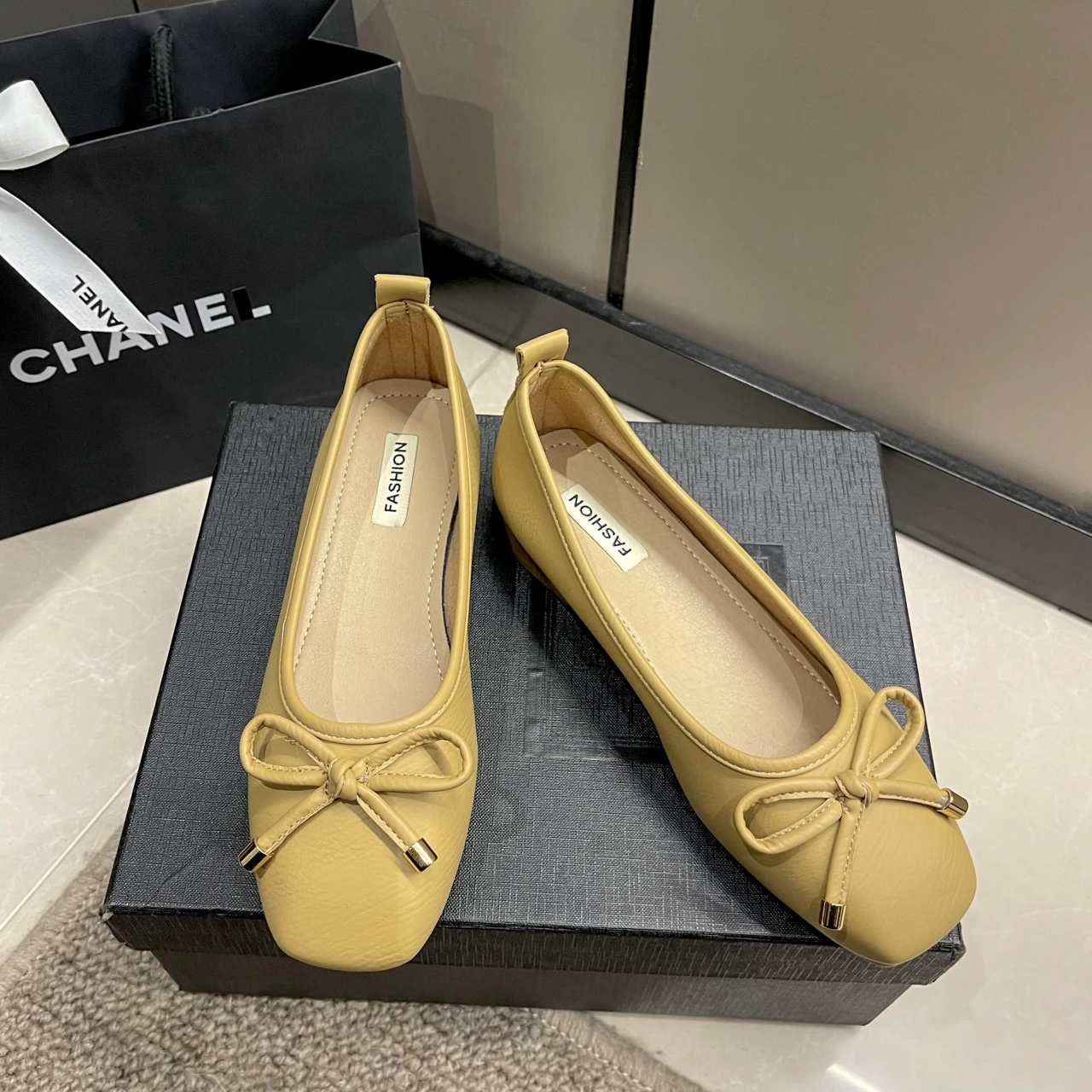 Spring Summer New Style Arrival Evening Breeze Flats Gentle Bow-Knot Design Commuter Versatile Single Shoes Zapatos Mujer
Spring Summer New Style Arrival Evening Breeze Flats Gentle Bow-Knot Design Commuter Versatile Single Shoes Zapatos Mujer