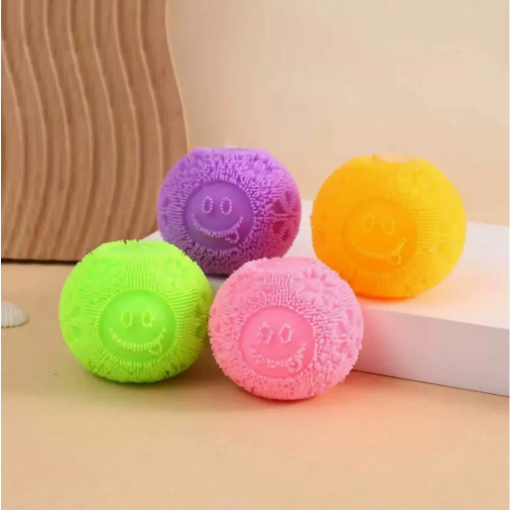 Nee Doh Fuzz Ball Series Desktop decompress Ornament Stress Relief Toys blind box for Under Pressure Fun Soft Stress Ball gifts
Nee Doh Fuzz Ball Series Desktop decompress Ornament Stress Relief Toys blind box for Under Pressure Fun Soft Stress Ball gifts