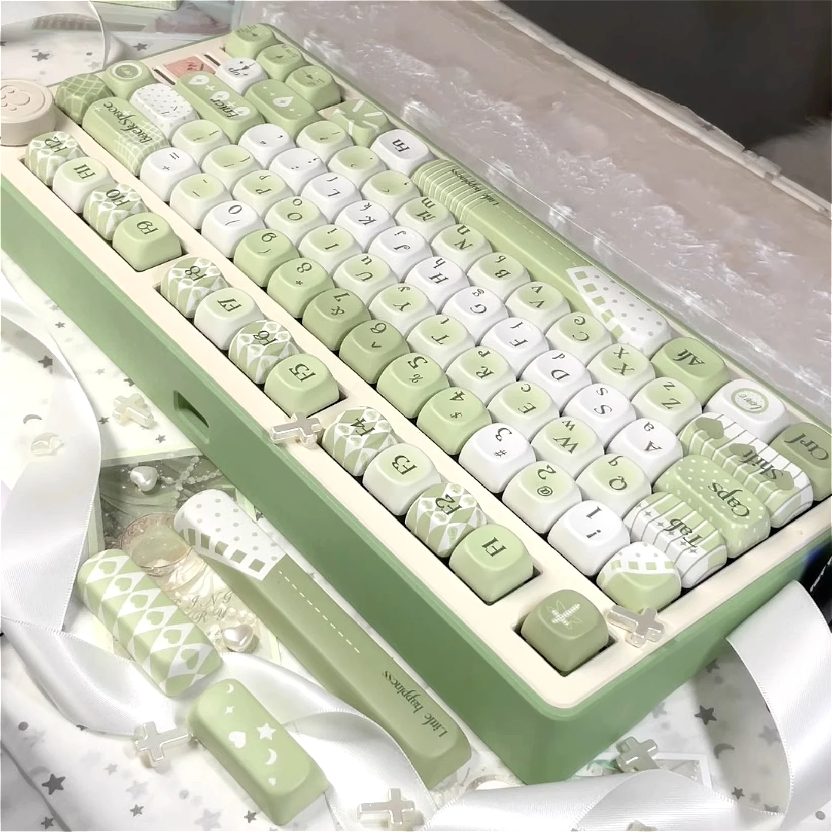 Customized Keycaps Milk Green PBT Sublimation MOA Highly Adaptable Mechanical Keyboard Mac Compatible with HI75/F99
Customized Keycaps Milk Green PBT Sublimation MOA Highly Adaptable Mechanical Keyboard Mac Compatible with HI75/F99
