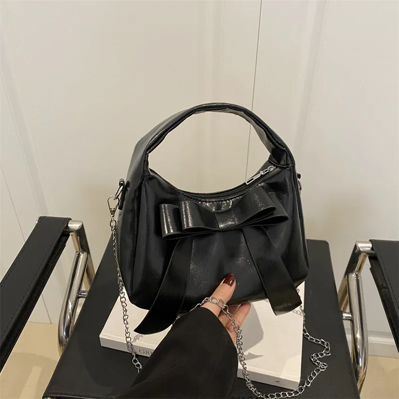 Women's Temperament Bow Bags, 2025 New Fashionable and Versatile Single Shoulder Crossbody Bag, Casual Texture Handbag
Women's Temperament Bow Bags, 2025 New Fashionable and Versatile Single Shoulder Crossbody Bag, Casual Texture Handbag
