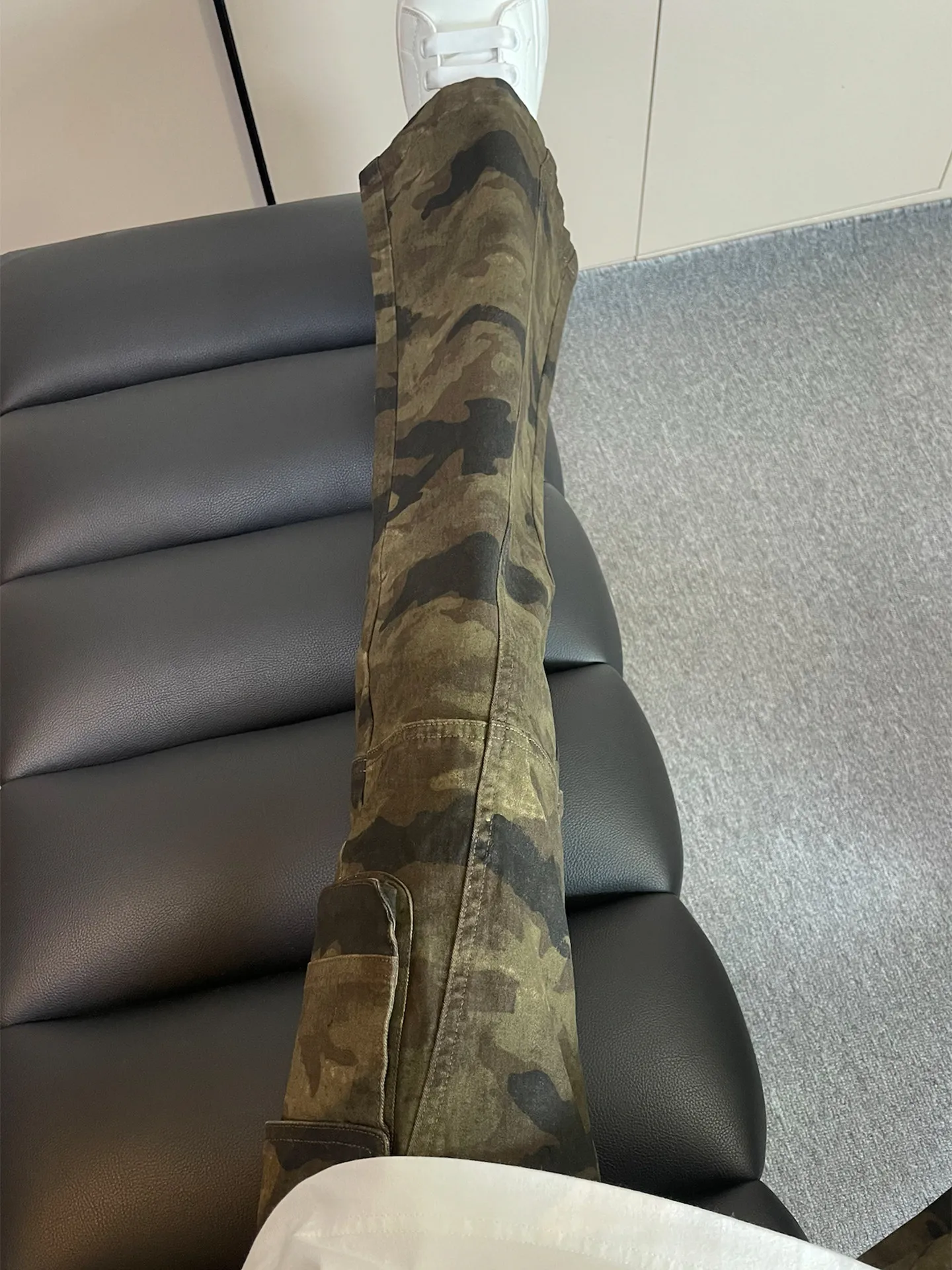 Retro Washed American High Street Camouflage Wide Leg Workwear Pants Men's Straight Slimming Jeans Vintage Vibe Trousers
Retro Washed American High Street Camouflage Wide Leg Workwear Pants Men's Straight Slimming Jeans Vintage Vibe Trousers