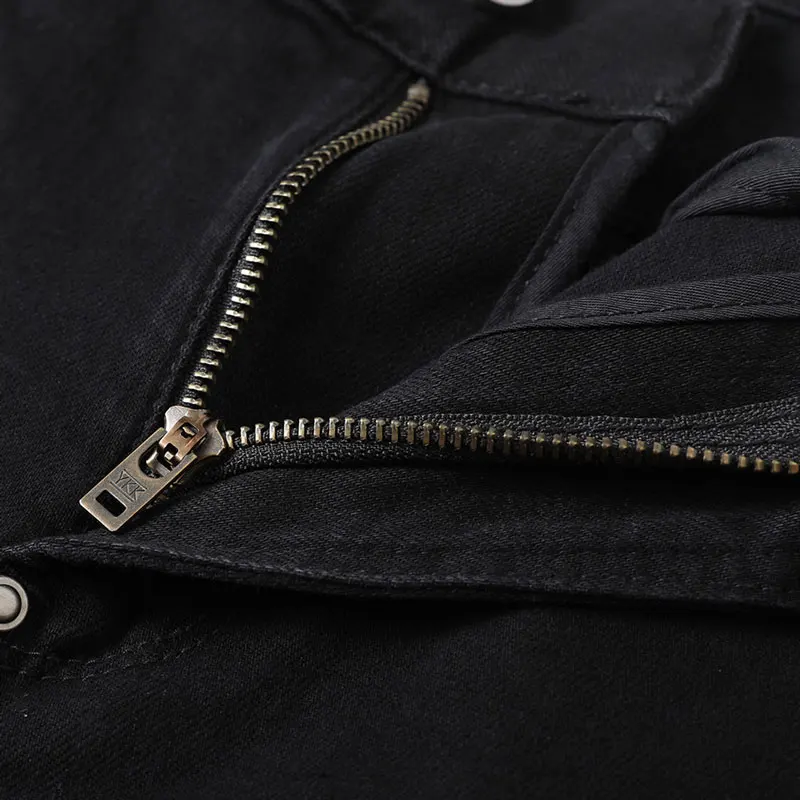 Fashionable new men's jeans, nostalgic stretch slim fit, retro washed black jeans, Italian casual pants Y2K
Fashionable new men's jeans, nostalgic stretch slim fit, retro washed black jeans, Italian casual pants Y2K