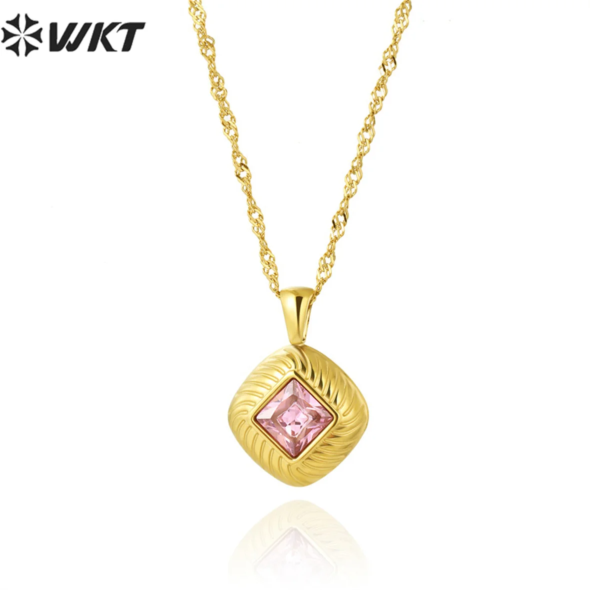 WT-REN038 Delicate fashion gold stainless steel resist tarnishable diamond shape cubic zircon necklace
WT-REN038 Delicate fashion gold stainless steel resist tarnishable diamond shape cubic zircon necklace