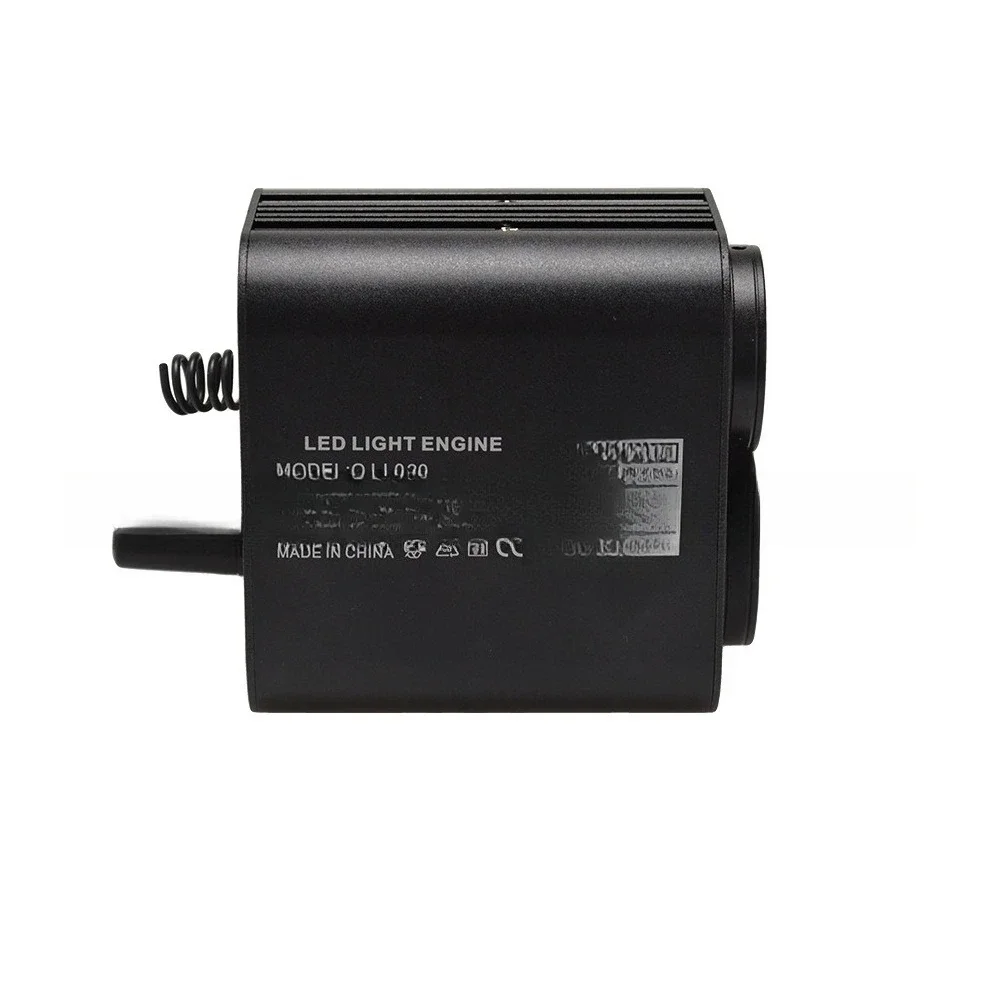 two-color dual light, Bluetooth, flashing 20W roof gypsy, voice control, fiber optic light RGBW light source device
two-color dual light, Bluetooth, flashing 20W roof gypsy, voice control, fiber optic light RGBW light source device