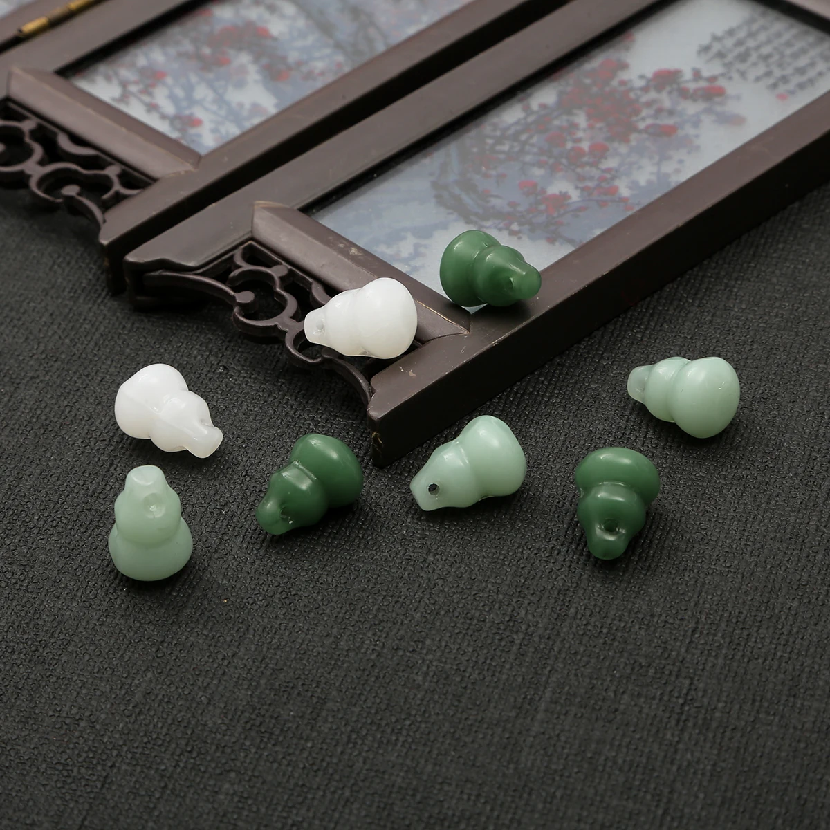 10pcs DIY Natural Jade Agate Gourd Beads Accessories Fashion Real Jewelry Gemstone Stone Luxury Best Selling Gifts
10pcs DIY Natural Jade Agate Gourd Beads Accessories Fashion Real Jewelry Gemstone Stone Luxury Best Selling Gifts